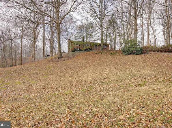 11130 Dumbarton Dr, Dunkirk, MD 20754