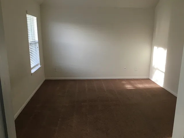 22371 Queenbury Hills Dr — Photo 5