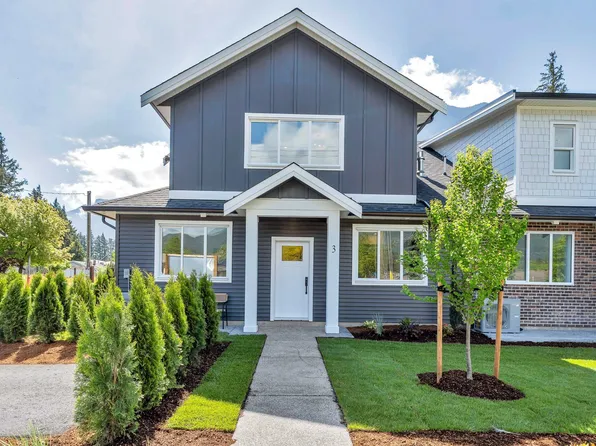 558 Park St #3, Hope, BC V0X 1L4