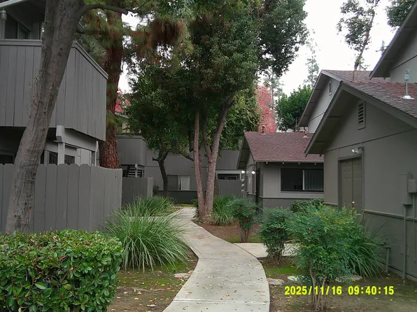 Lindsay Apartments, 1697 E Roberts Ave #779d49547, Fresno, CA 93710