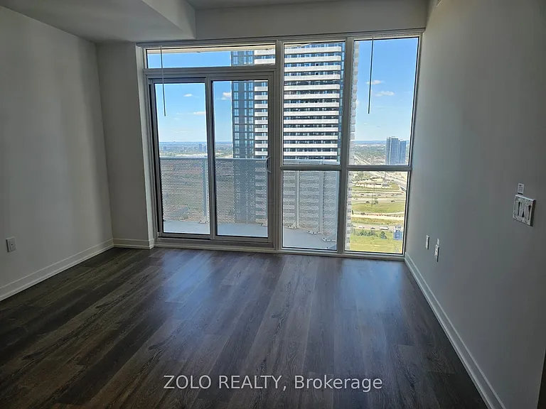28 Interchange Way #3503 — Photo 13