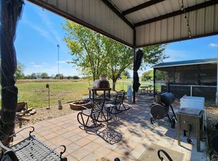 1040 Pelican Isle Dr, Kerens, TX 75144