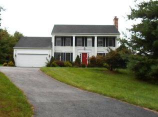 4 Prides Xing, Shenandoah Junction, WV 25442