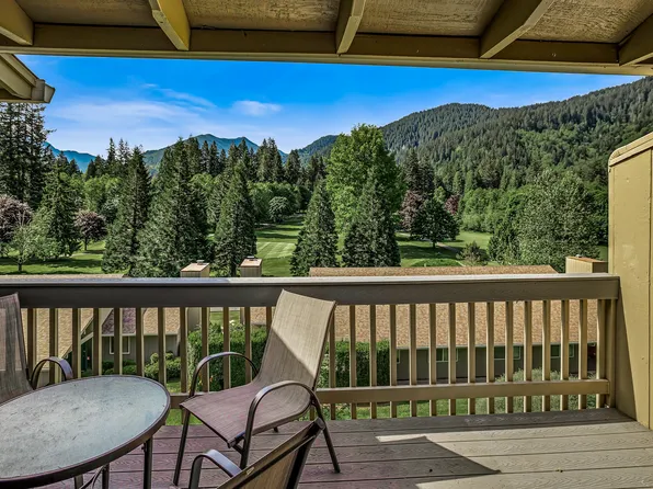 68650 E Bowmans Cir, Welches, OR 97067