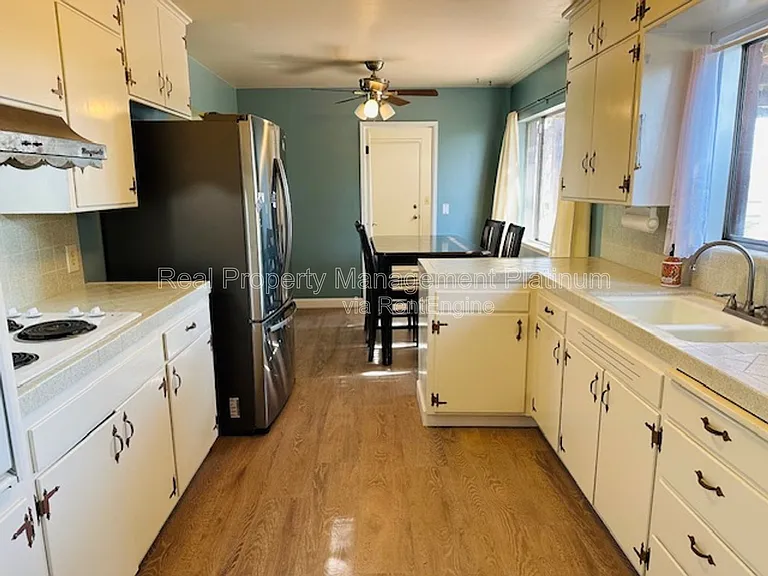 3536 E Behymer Ave — Photo 2