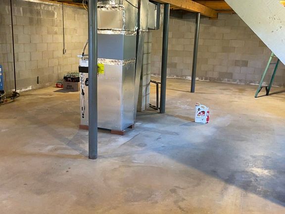 5th image of 6033 Mountain Valley Rd