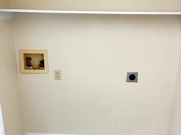 2504 Saint Christopher Cir SW #6 — Photo 4
