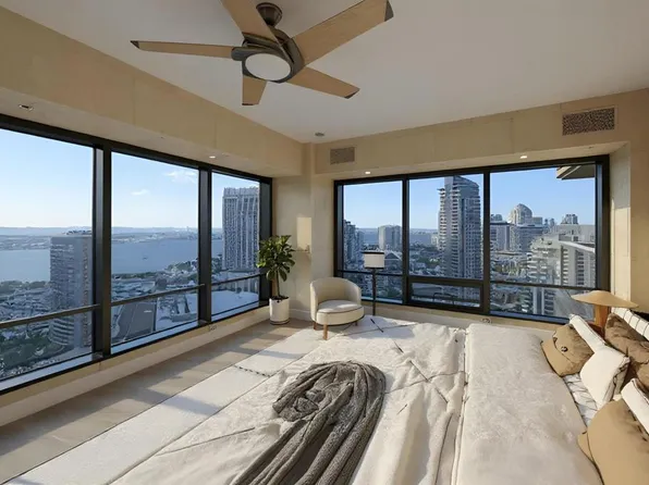 100 Harbor Dr Unit 3004, San Diego, CA 92101