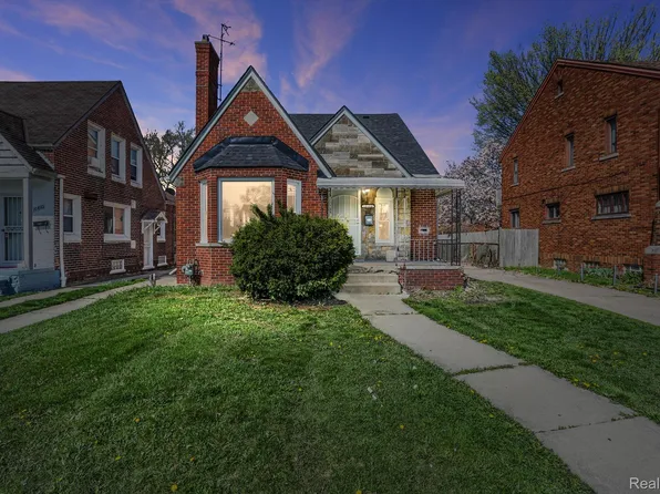10400 E Outer Dr, Detroit, MI 48224