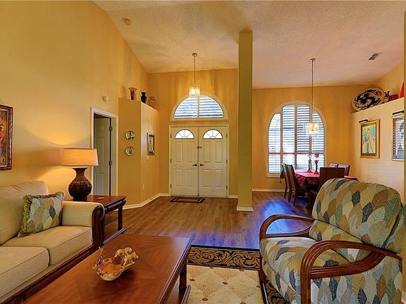 4th image of 14533 Pimberton Dr