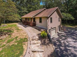 17937 Caplinger Pond Rd, Marion, IL 62959