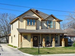 225 Sterling St, College Station, TX 77840