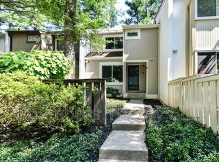 11692 Generation Ct, Reston, VA 20191