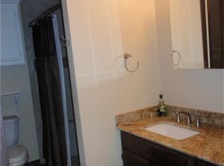 509 N 12th St, La Porte, TX 77571