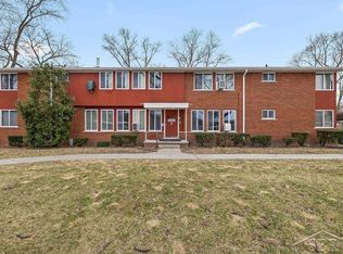 2405 Damman Dr APT 201, Midland, MI 48640