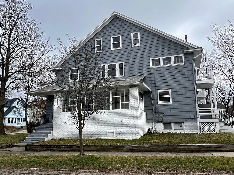 2215 Goodnor Rd — Photo 2