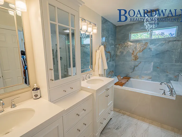 1704 Saint Andrews Dr — Photo 5