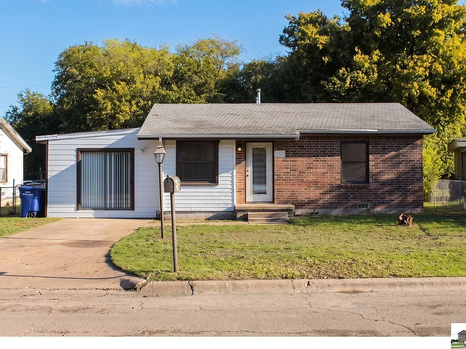 508 Mary St