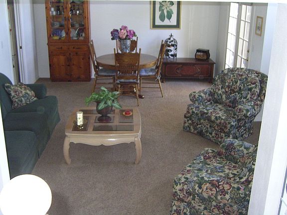 Formal Living & Dining