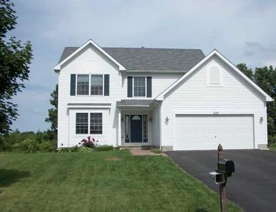 1559 Meadowbrook Ln, Farmington, NY, 14425