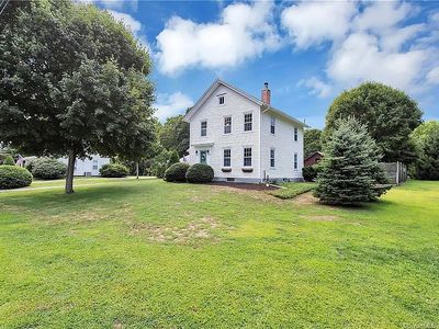 45 Neptune Ave, Moodus, CT, 06469