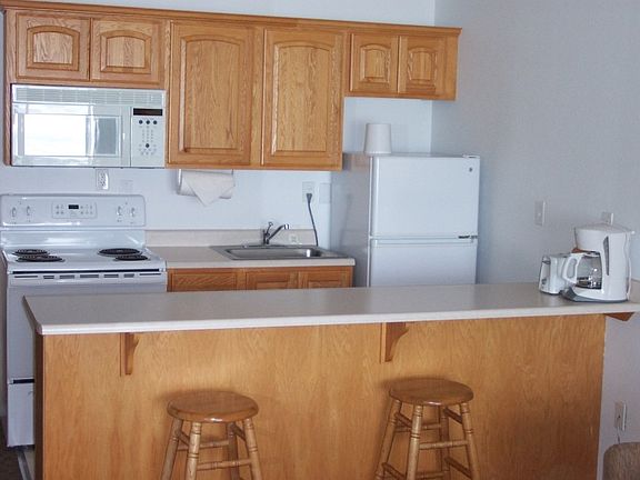 4th image of 145 NW Inlet Ave #315