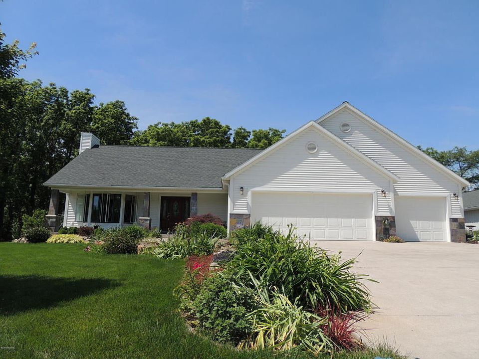 1st image of 10427 Cottonwood Ct