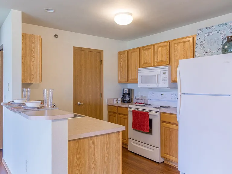 Prairie Crest Apartments — Photo 52