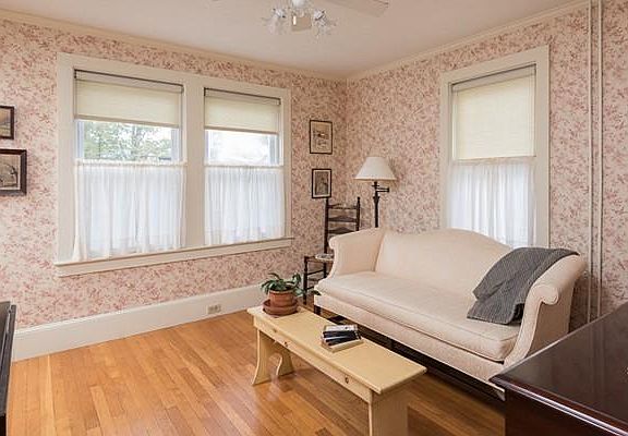 2nd image of 14 Atlantic St #1