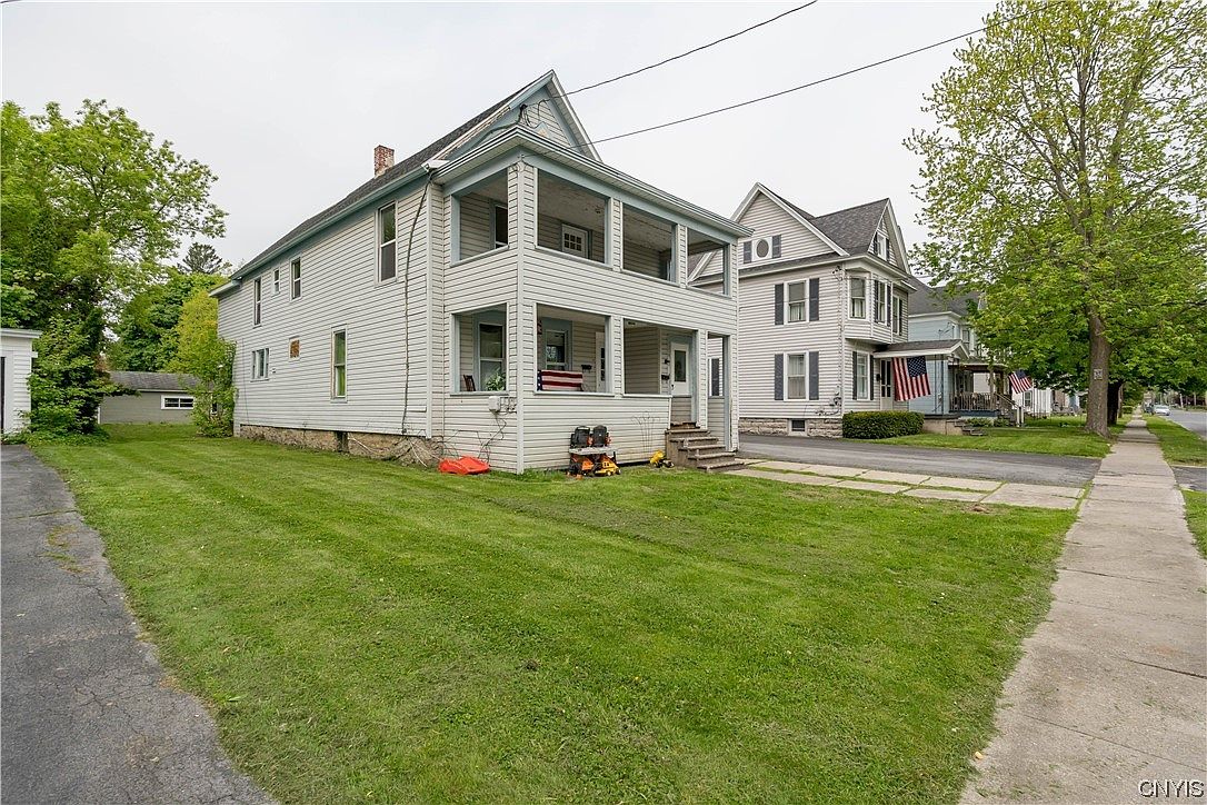 914 Franklin St, Watertown, NY 13601 Zillow