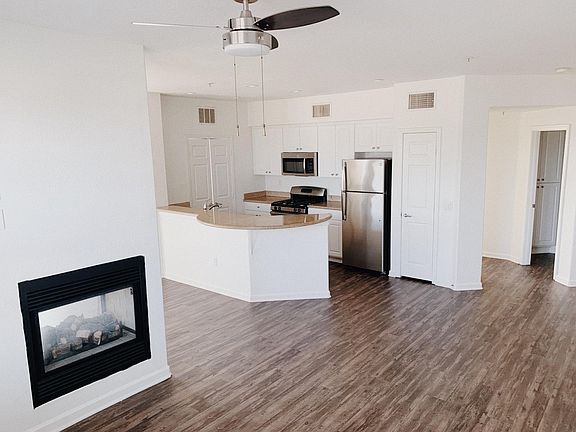 4th image of 2580 Northside Dr #312