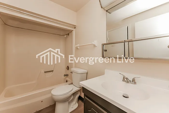 7689 Mount Hood Dr — Photo 10