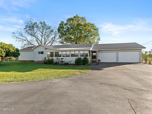 2nd image of 149 John H Rd