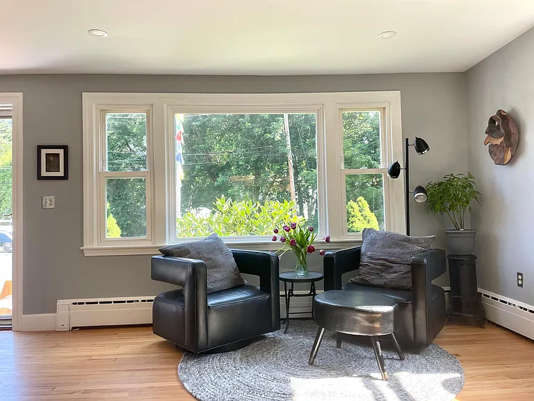 39 Brookside Ave — Photo 6