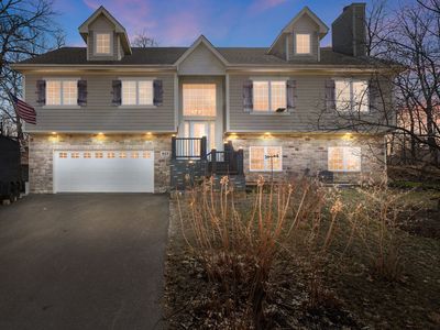817 Regner Rd, McHenry, IL, 60051