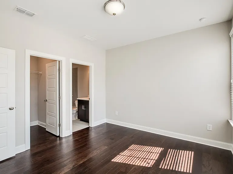 2044 Rockledge Rd NE — Photo 22