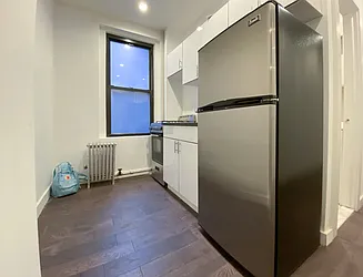 Rented by Kahen Properties