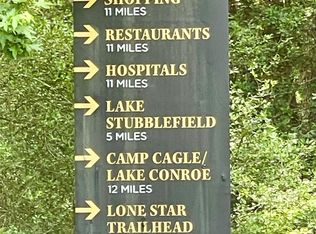 8 Lonestar Rd, Huntsville, TX 77340