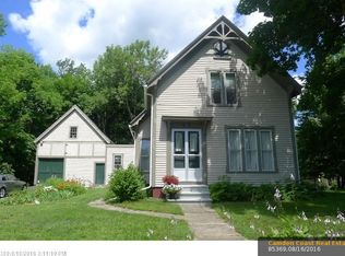 47 Pearl St, Camden, ME 04843
