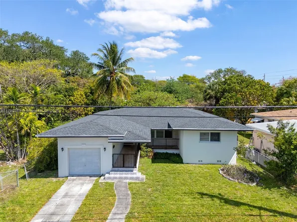 825 NW 60th St, Miami, FL 33127