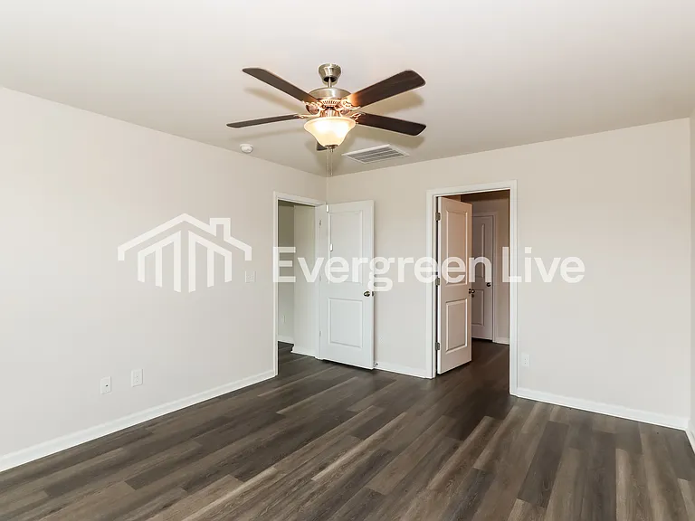 1190 Ridgeford Dr — Photo 9