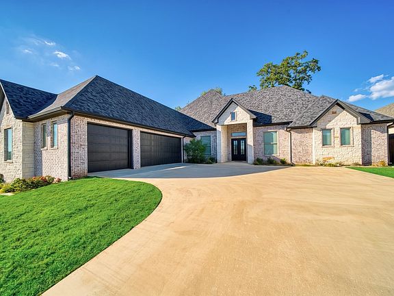 2nd image of 3922 Hidden Hills Cir