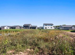 1360 Bens Way, Kaukauna, WI 54130