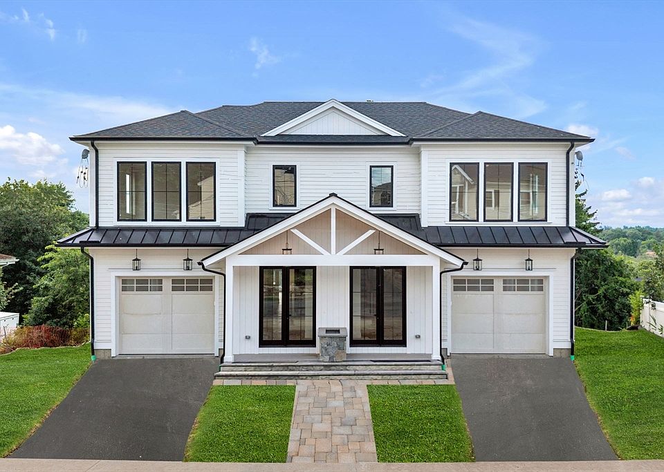 1st image of 20 Crescent Rd #20