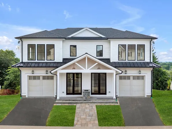 20 Crescent Rd #20, Needham Heights, MA 02494