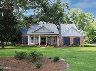 15078 Laurelwood Dr, Gulfport, MS 39503