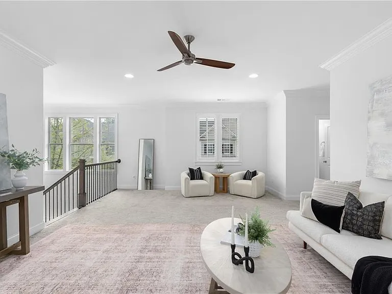 5391 Whitaker St — Photo 48