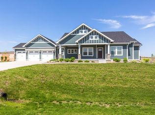 5285 Harvest Rd, Ames, IA 50014