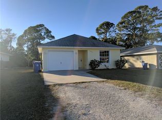 1445 21st St SW, Vero Beach, FL 32962