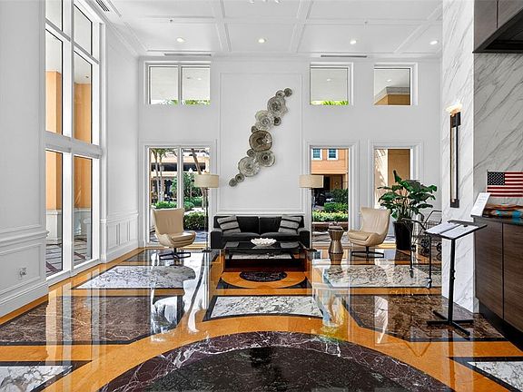 5th image of 800 N Tamiami Trl Unit 1217